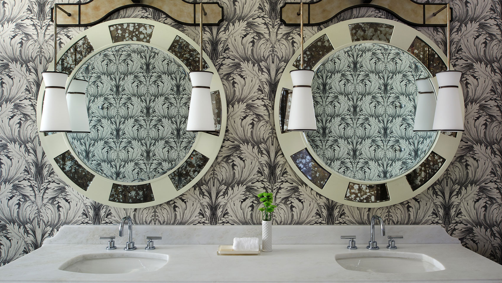 spa bath double sink
